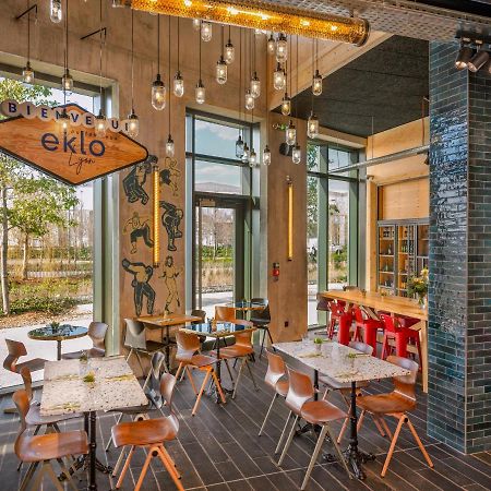 Eklo Lyon Hotel Venissieux Bagian luar foto